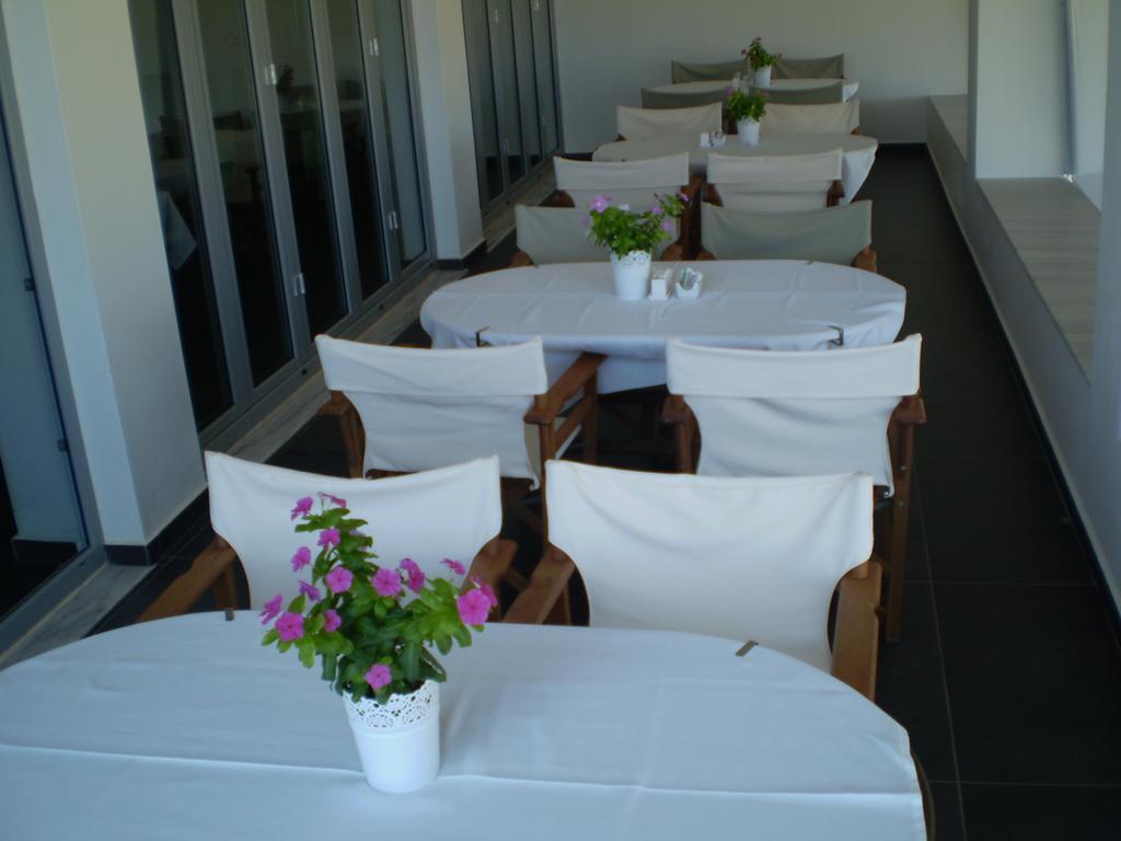 Athena Hotel Milopotamos  Bagian luar foto