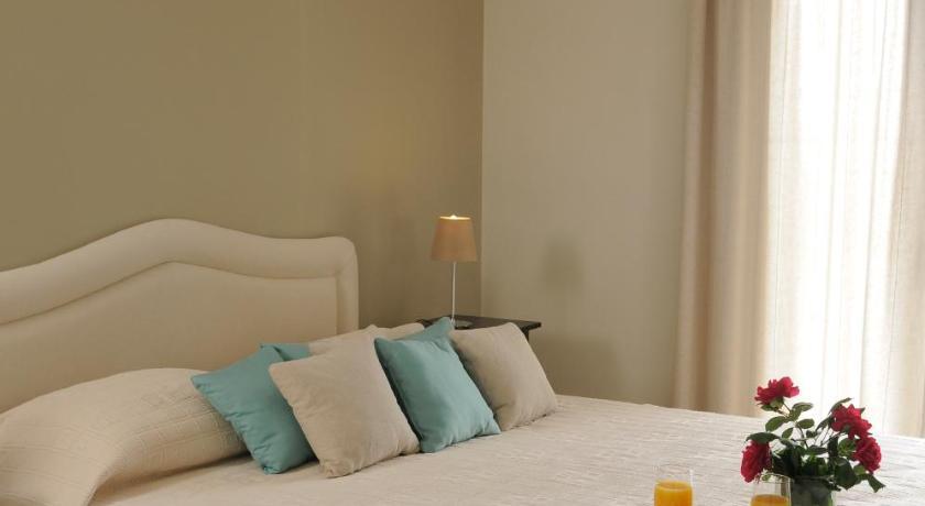 Athena Hotel Milopotamos  Ruang foto