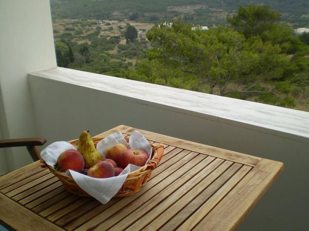 Athena Hotel Milopotamos  Bagian luar foto